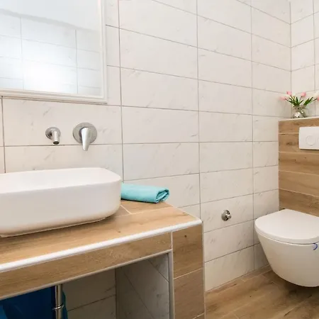 Vinka Apartment *