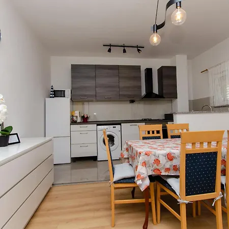 Vinka Apartment Grebaštica